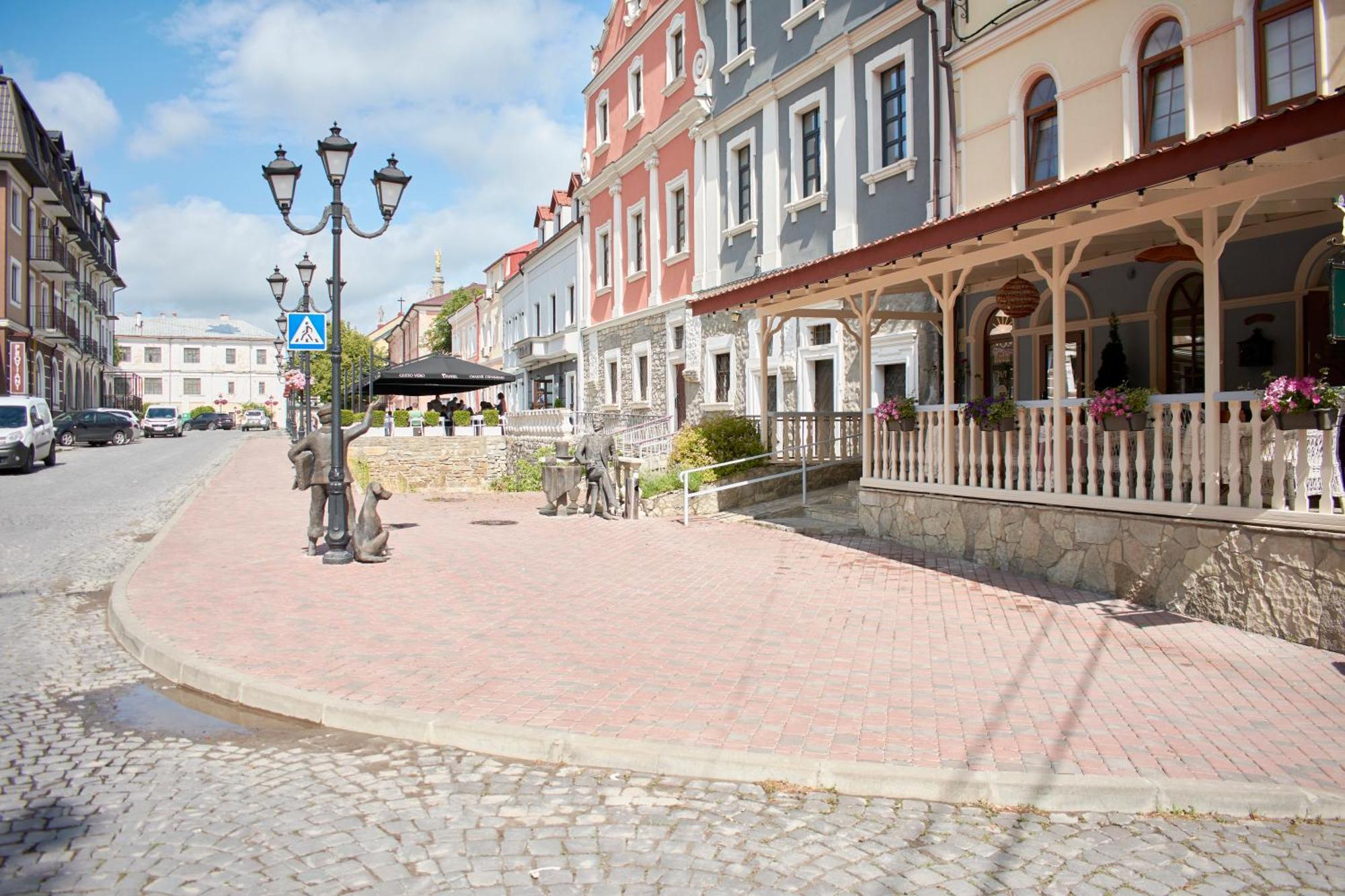 Hotel Florian Kamieniec Podolski Zewnętrze zdjęcie